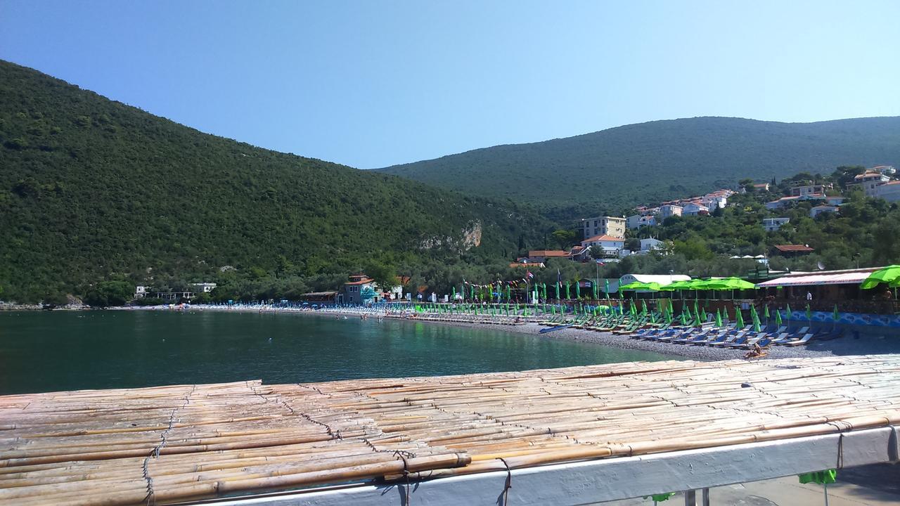 Apartmani Jovanovic Luštica Exterior foto